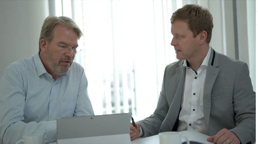 KERN specialists Dr Peter Slawek and Joern Greve in conversation